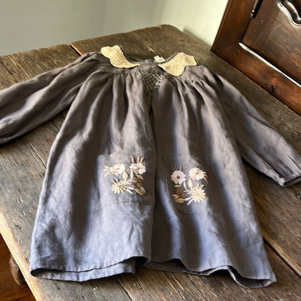 Apolina 5-7y cotton embroidered smock dress with knit Peter Pan collar 🌸🩷